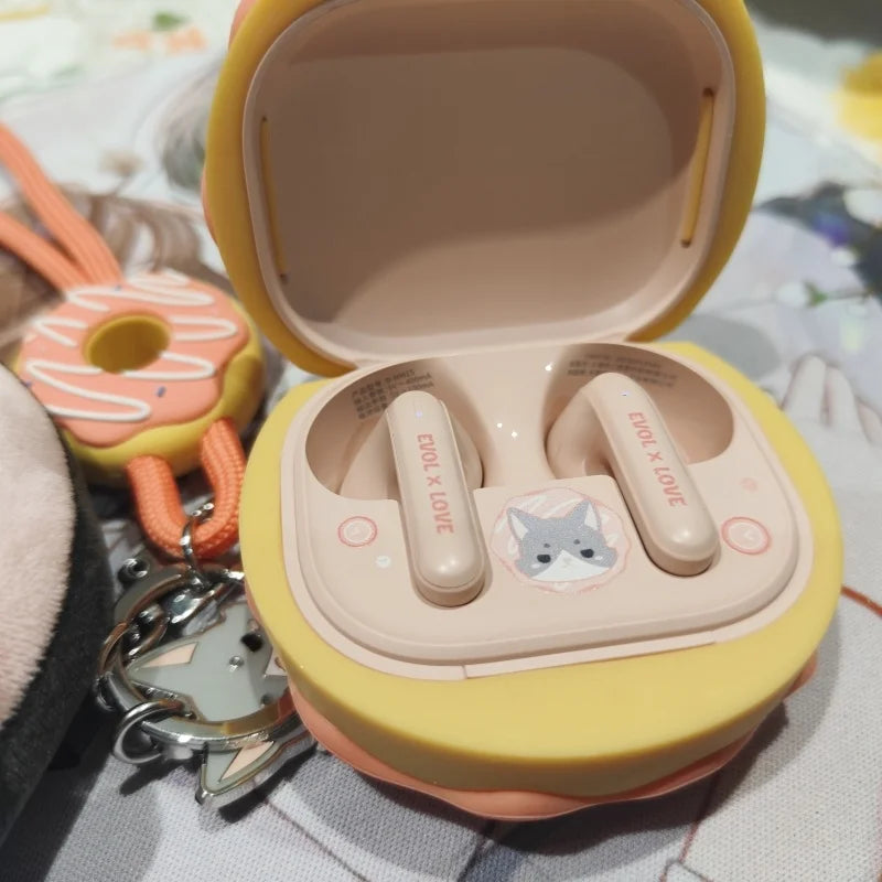 Mr. Love: Queen’s Choice Kiro Wireless Earphones
